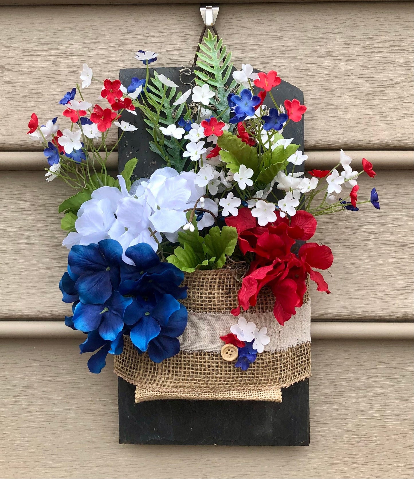 Flower Slate-Patriotic, Americana Sassafras Originals