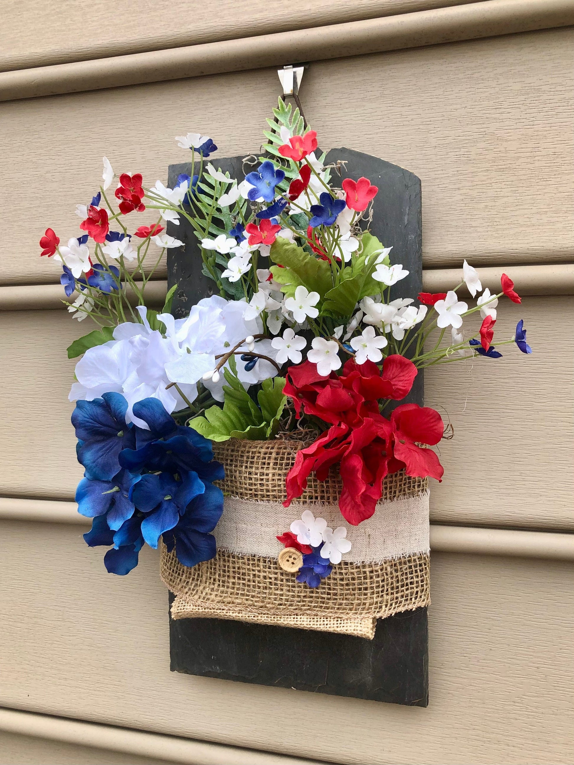 Flower Slate-Patriotic, Americana Sassafras Originals