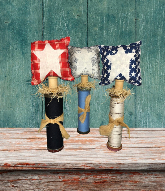 Patriotic Pillow Spools Sassafras Originals