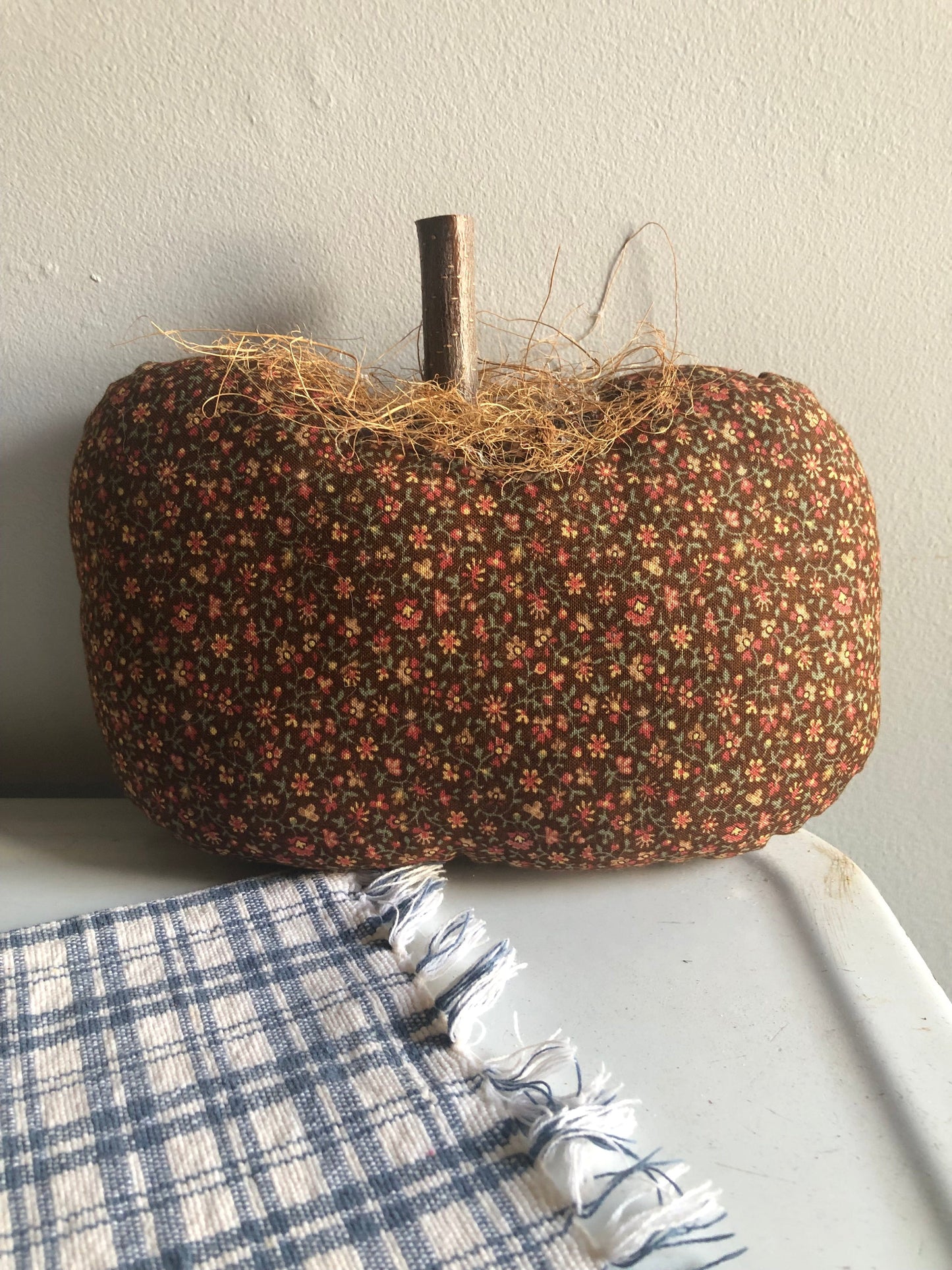 Pumpkin Plush, Hand-sewn Decor Sassafras Originals