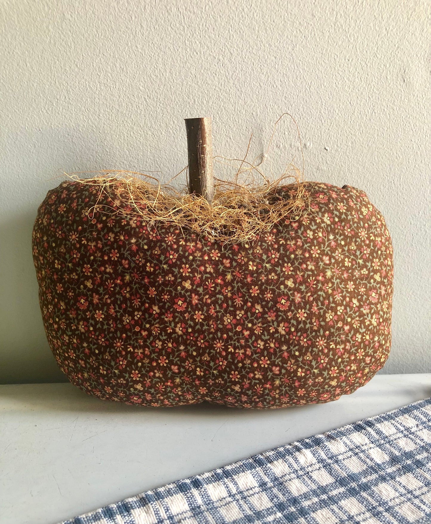 Pumpkin Plush, Hand-sewn Decor Sassafras Originals